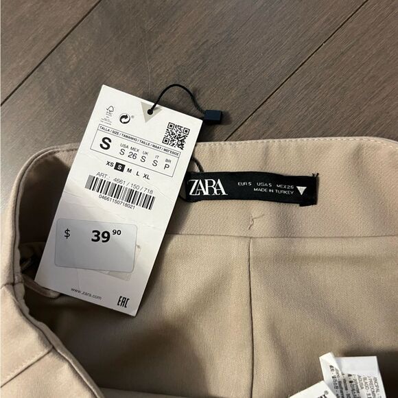 NWT - Zara skirt - Small - Picture 2 of 3